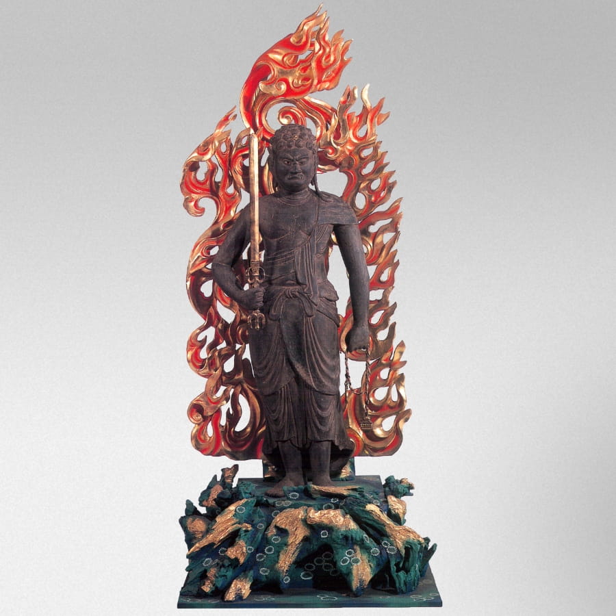 居貫不動明王立像